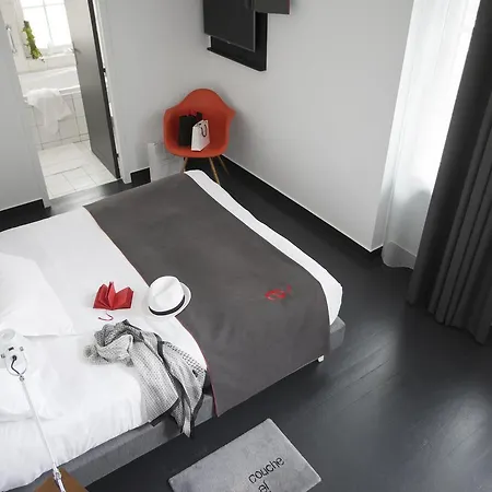 Hotel College