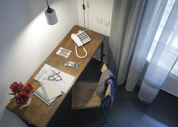 学院酒店 酒店 4*