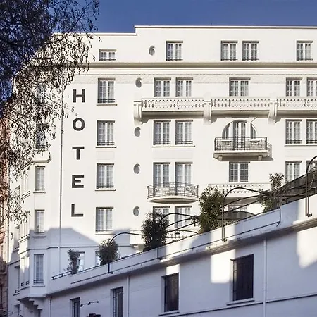 Collège Hotel 4*