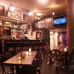 Hotel College 4*
