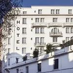 College Hotel 4*