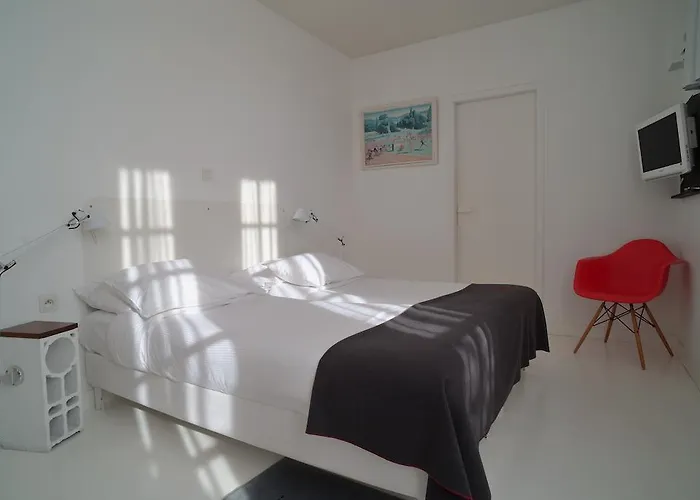 Collège Hotel 4*